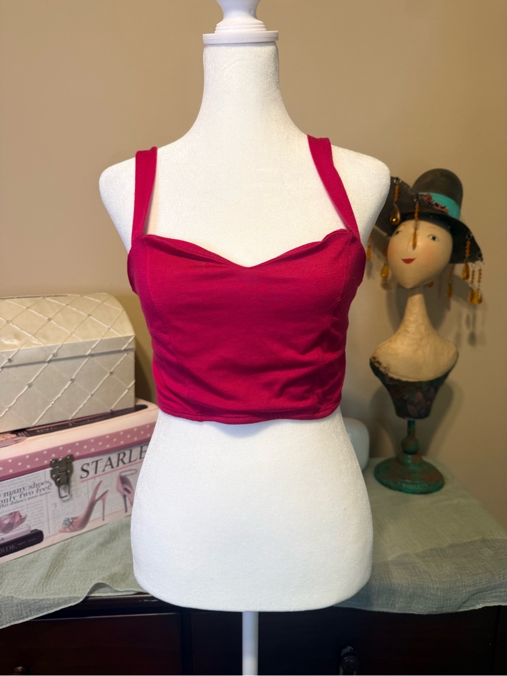 Kirra Magenta Cropped Sweetheart Tank